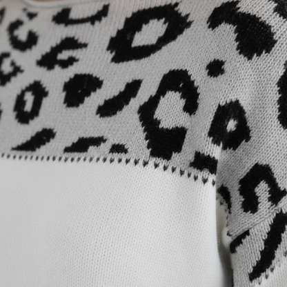 Zoë - Elegante en Comfortable Trui met Luipaardmotief