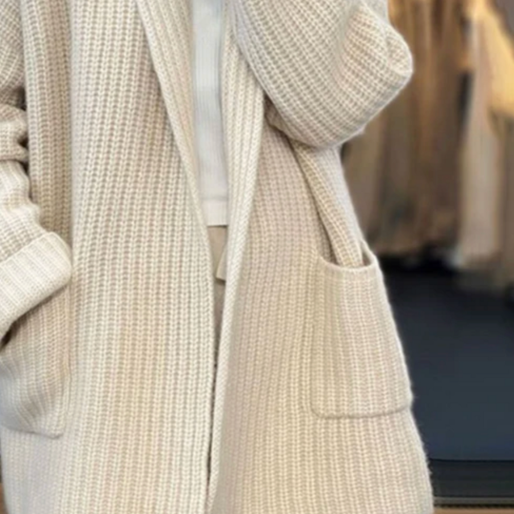 Klara – Zachte Gebreide Comfort Cardigan