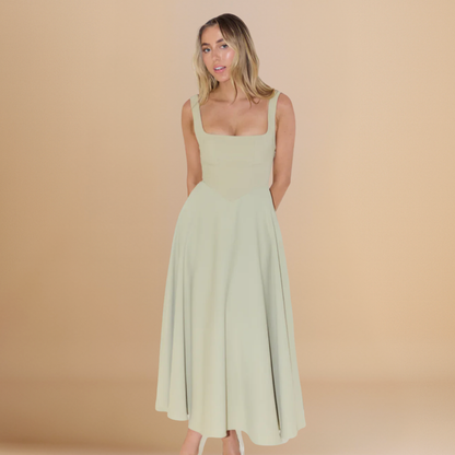 Vivienne - Tijdloze Allure - Verfijnd