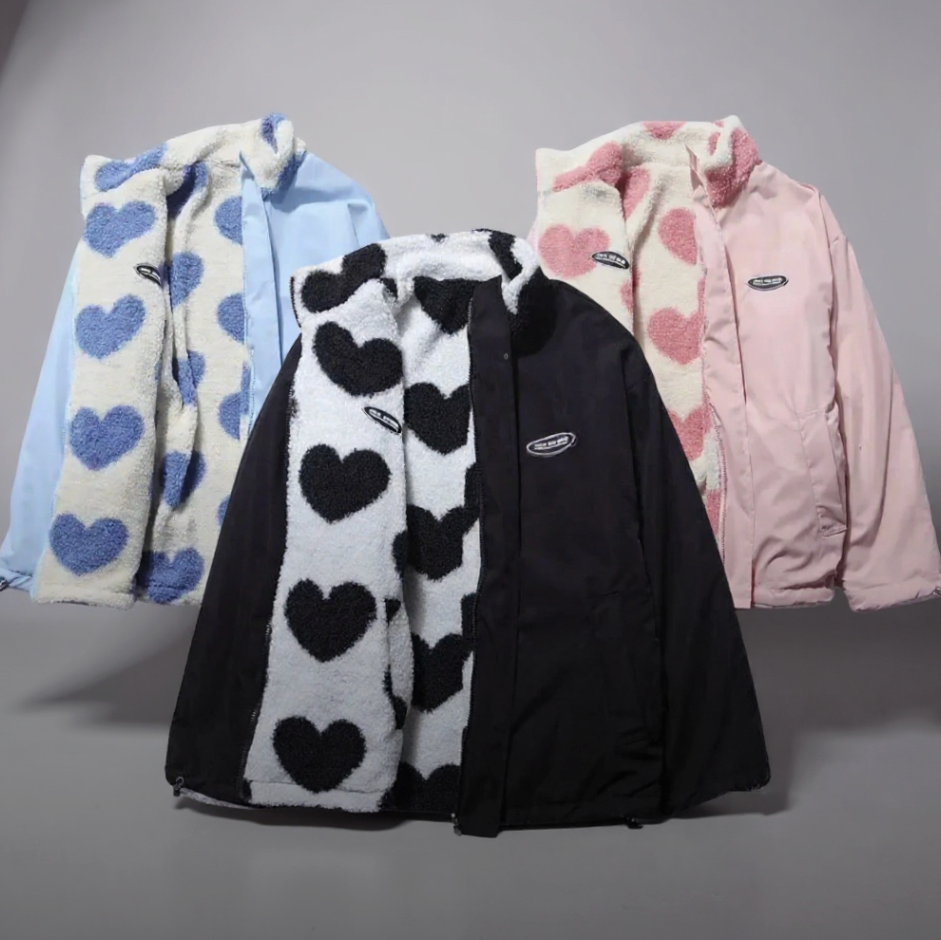 Liva – Zachte Omkeerbare Teddy Jas met Hartjes (2-in-1 Look)