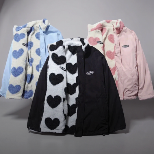 Liva – Zachte Omkeerbare Teddy Jas met Hartjes (2-in-1 Look)