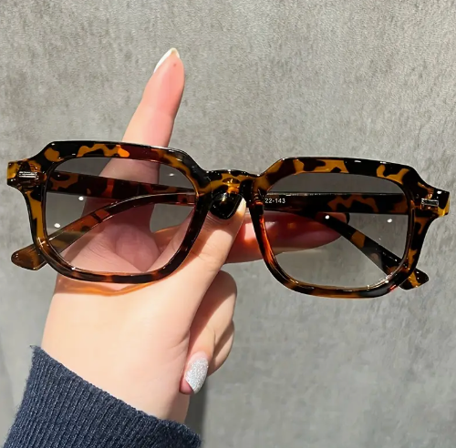 Bold frame zonnebrillen (6 kleuren)