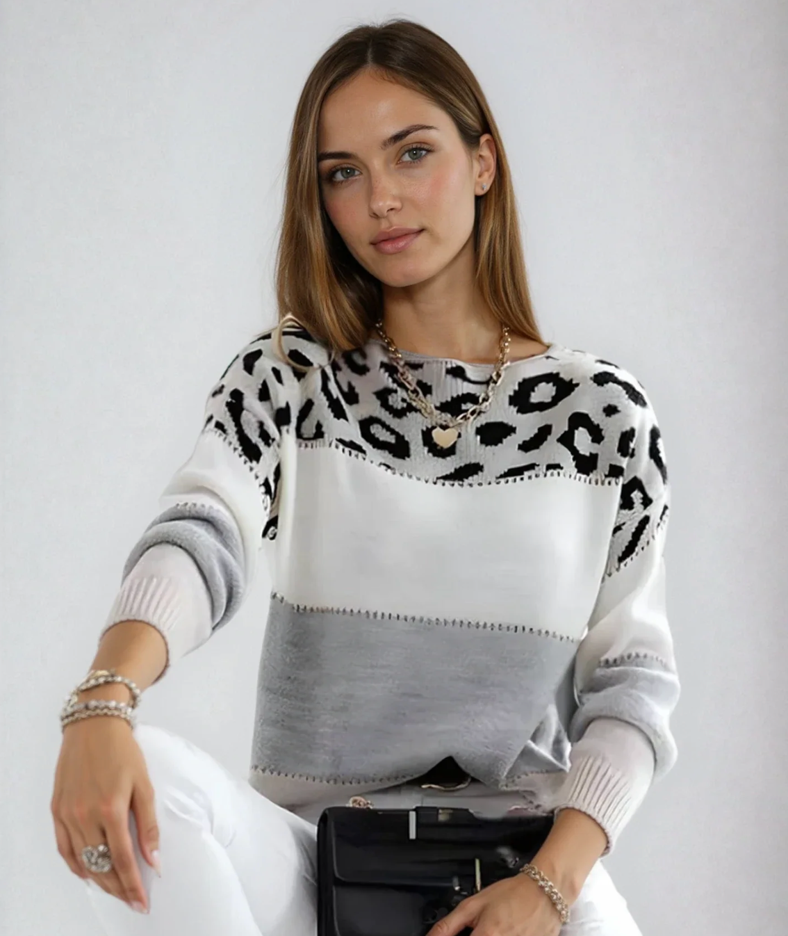 Zoë - Elegante en Comfortable Trui met Luipaardmotief